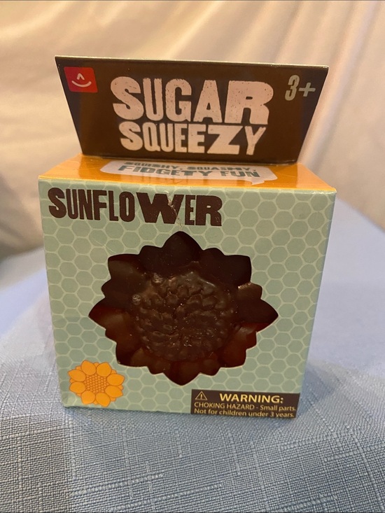 Other - Sugar Squeezy Sunflower Squeeze Toy - Yellow 🌻